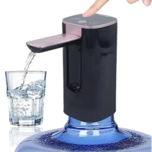 Test Pompe À Eau Électrique Automatique (ERETYRET) : la petite pompe pliable qui remplace le bidon à bascule