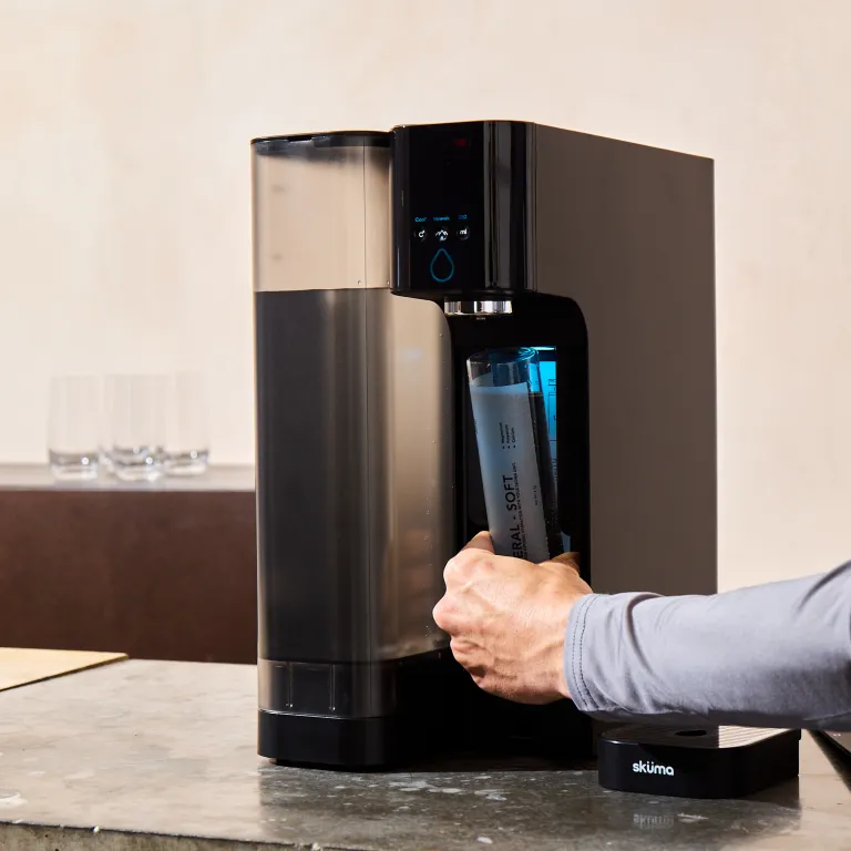 Interview de Victor OLLIVIER de Sküma Water : Innover dans l’hydratation personnalisée pour répondre aux nouveaux enjeux de qualité de l’eau