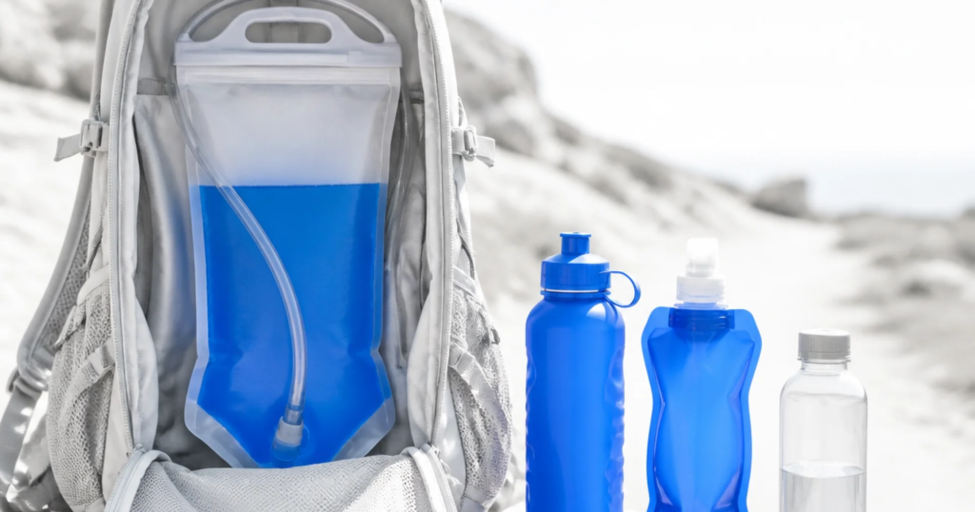 Randonnée en plein été : calculer et transporter assez d'eau quand le thermomètre grimpe